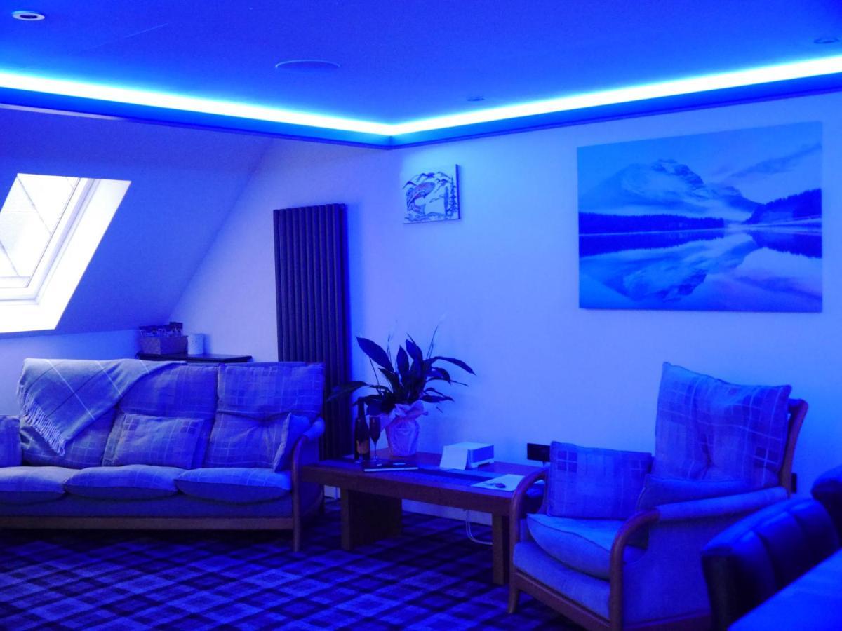 Rest At Last - Highland Apartment With Private Hot Tub Whitebridge  Bagian luar foto